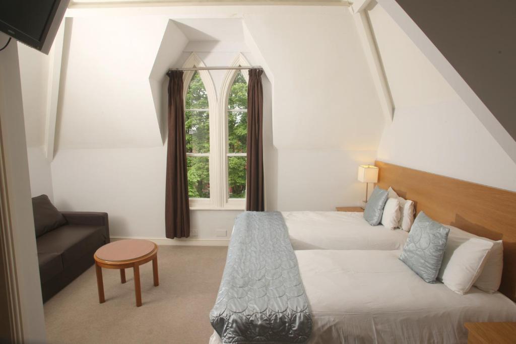 Cliff Lawn Hotel Leeds  Luaran gambar